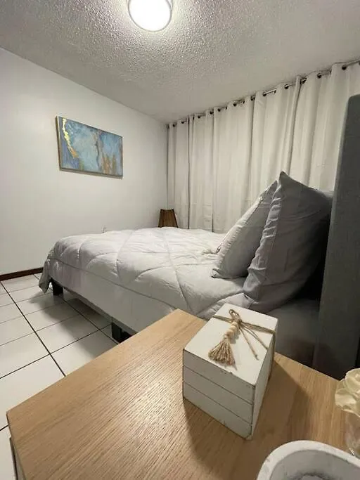 Lovely 2 Bedroom Condo 2Min Walking To The Beach Luquillo Porto Riko