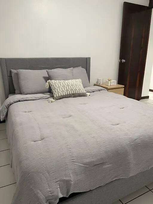 Daire Lovely 2 Bedroom Condo 2Min Walking To The Beach Luquillo