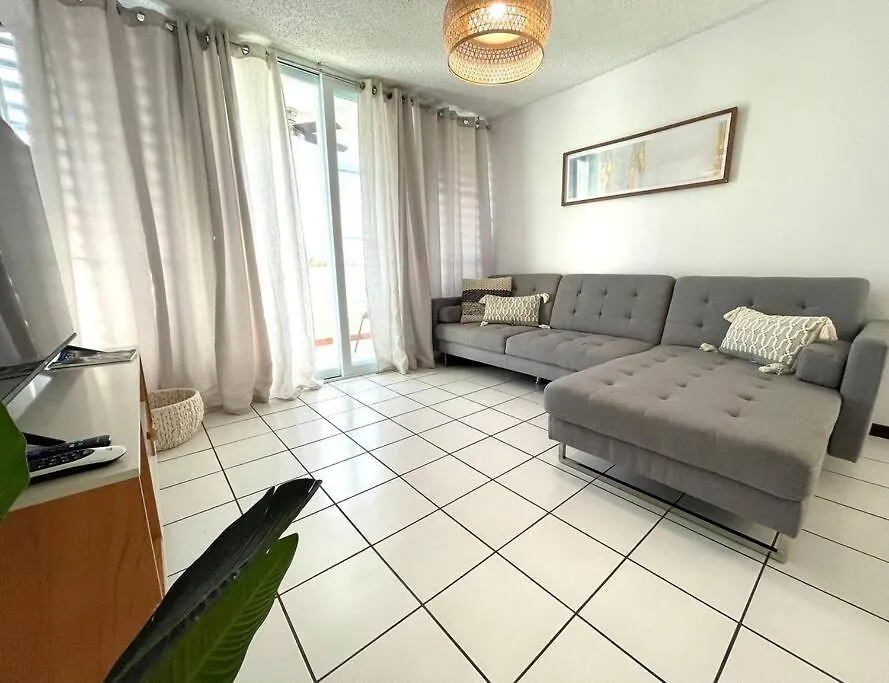 Lovely 2 Bedroom Condo 2Min Walking To The Beach Luquillo Porto Riko